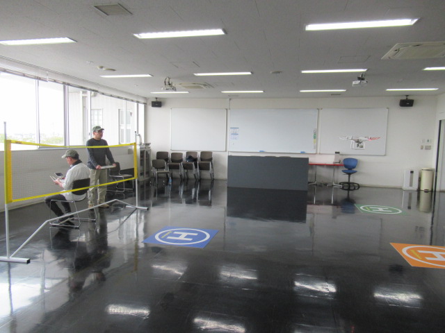 目視外飛行の訓練