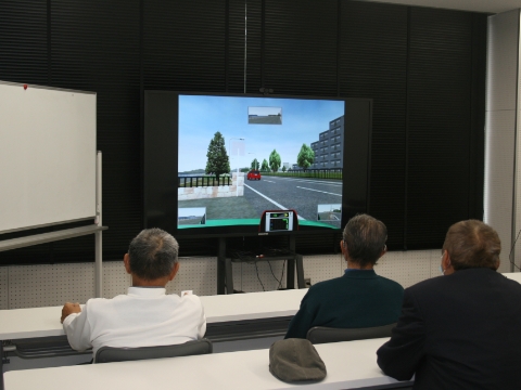 運転適性検査の写真