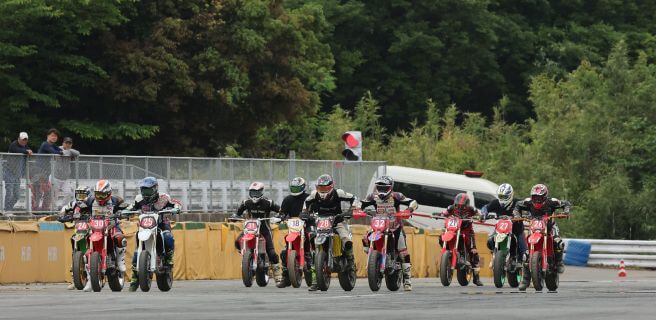 モタードSundayレース